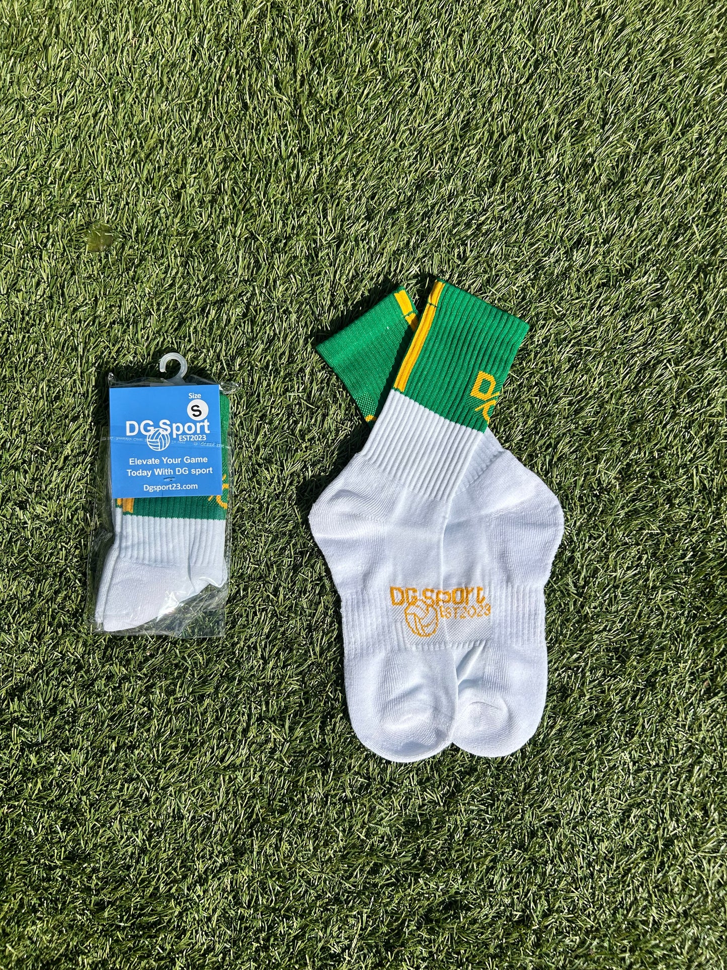 Green+Amber D/G socks