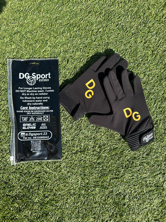 Black and Gold gloves(G.O.A.T)